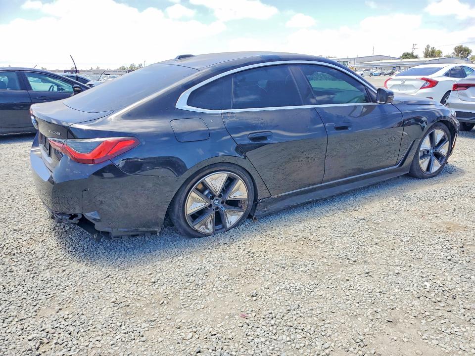 Zdjęcie 3 z aukcji – 2024 BMW I4 z VIN WBY83FB06RFR94558