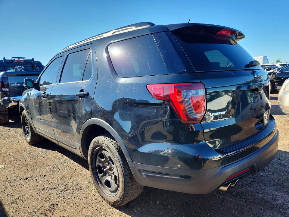 Photo 2 from auction – 2018 FORD EXPLORER with VIN 1FM5K8GT0JGC04977