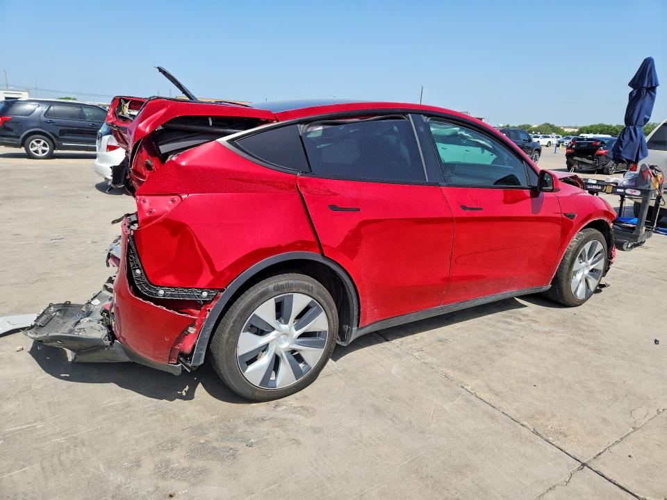 Photo 3 from auction – 2021 TESLA MODEL Y with VIN 5YJYGDEE9MF264335
