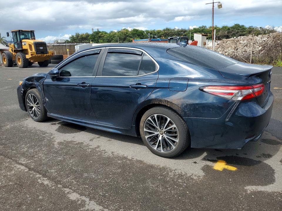 Photo 2 from auction – 2019 TOYOTA CAMRY with VIN 4T1B11HK2KU239283