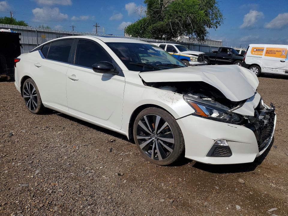 Photo 4 from auction – 2021 NISSAN ALTIMA with VIN 1N4BL4CV9MN346108