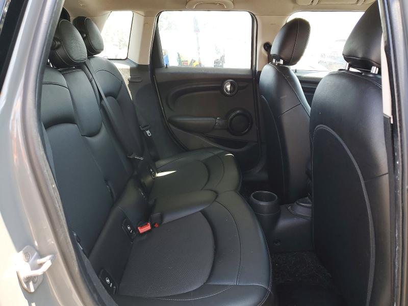 Photo 10 from auction – 2017 MINI COOPER with VIN WMWXU1C30H2F78968