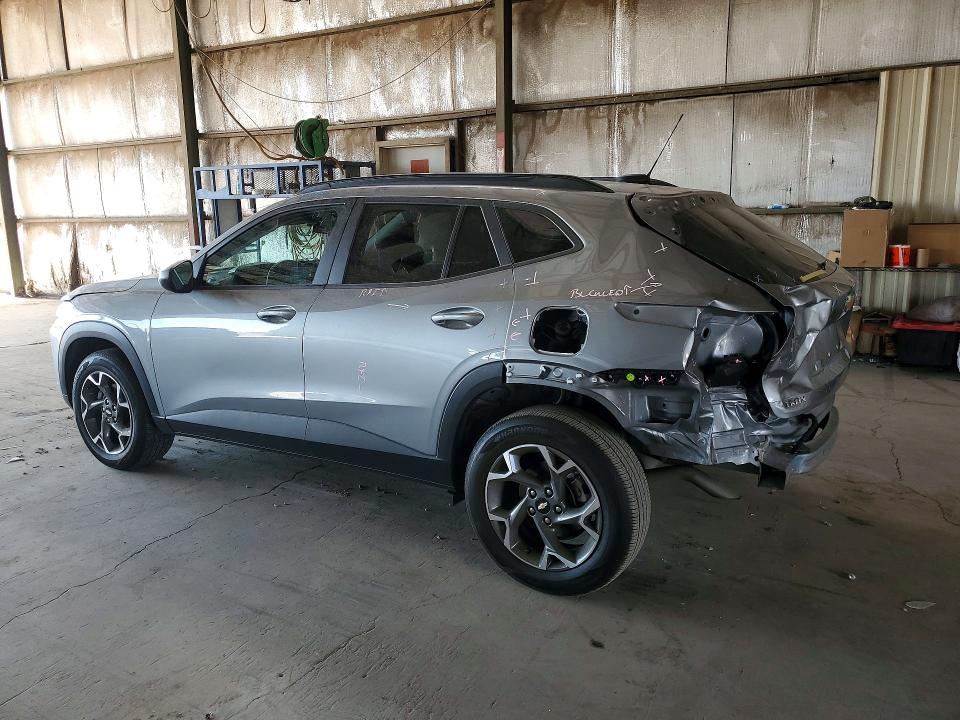 Photo 2 from auction – 2025 CHEVROLET TRAX with VIN KL77LHEP3SC268856
