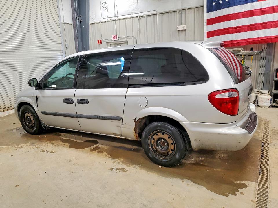 Photo 2 from auction – 2005 DODGE GRAND CARAVAN with VIN 1D4GP24R05B234720