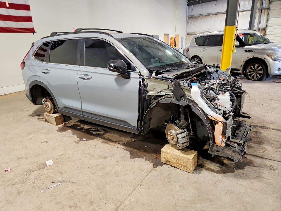 Photo 4 from auction – 2025 HONDA CR-V with VIN 7FARS6H98SE015040