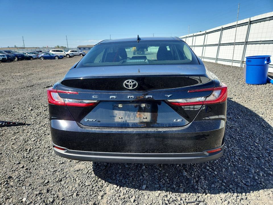 Zdjęcie 6 z aukcji – 2025 TOYOTA CAMRY z VIN 4T1DAACK8SU133890