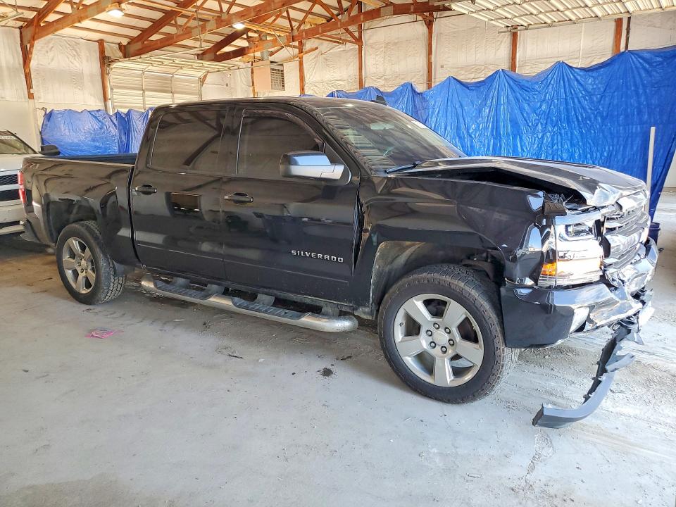 Foto 4 de la subasta – 2018 CHEVROLET SILVERADO con VIN 3GCUKREC2JG591173
