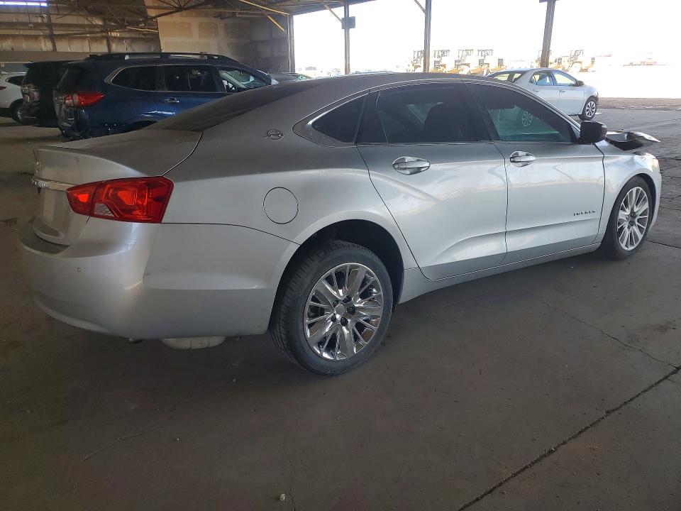 Photo 3 from auction – 2017 CHEVROLET IMPALA with VIN 2G11Z5S34H9110056