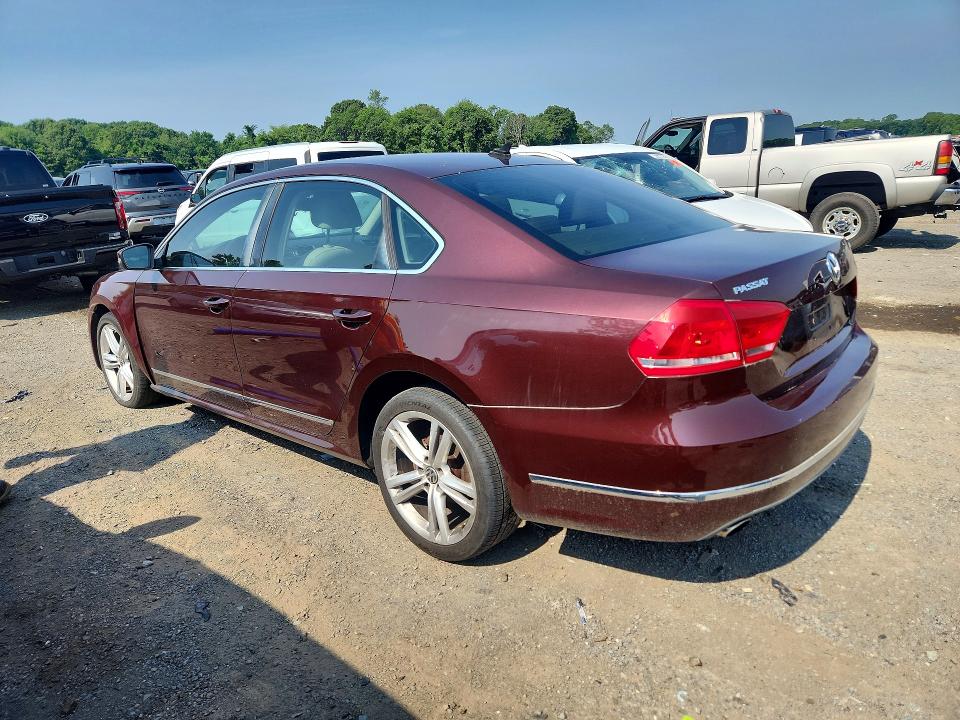 Photo 2 from auction – 2013 VOLKSWAGEN PASSAT with VIN 1VWCM7A39DC026309