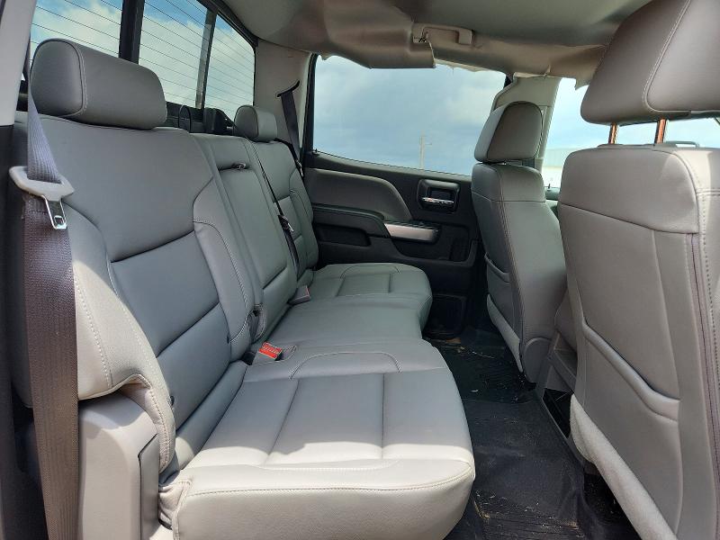 Photo 10 from auction – 2018 CHEVROLET SILVERADO with VIN 1GC1KWEY9JF217500