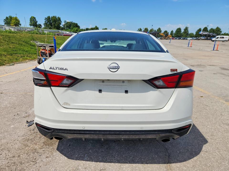 Снимка 6 от търг – 2023 NISSAN ALTIMA с VIN 1N4BL4CV0PN386808