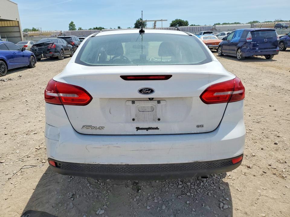 Photo 6 from auction – 2017 FORD FOCUS with VIN 1FADP3F23HL254261