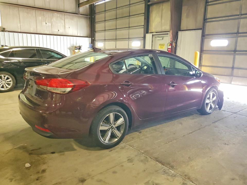 Photo 3 from auction – 2018 KIA FORTE with VIN 3KPFL4A73JE257098