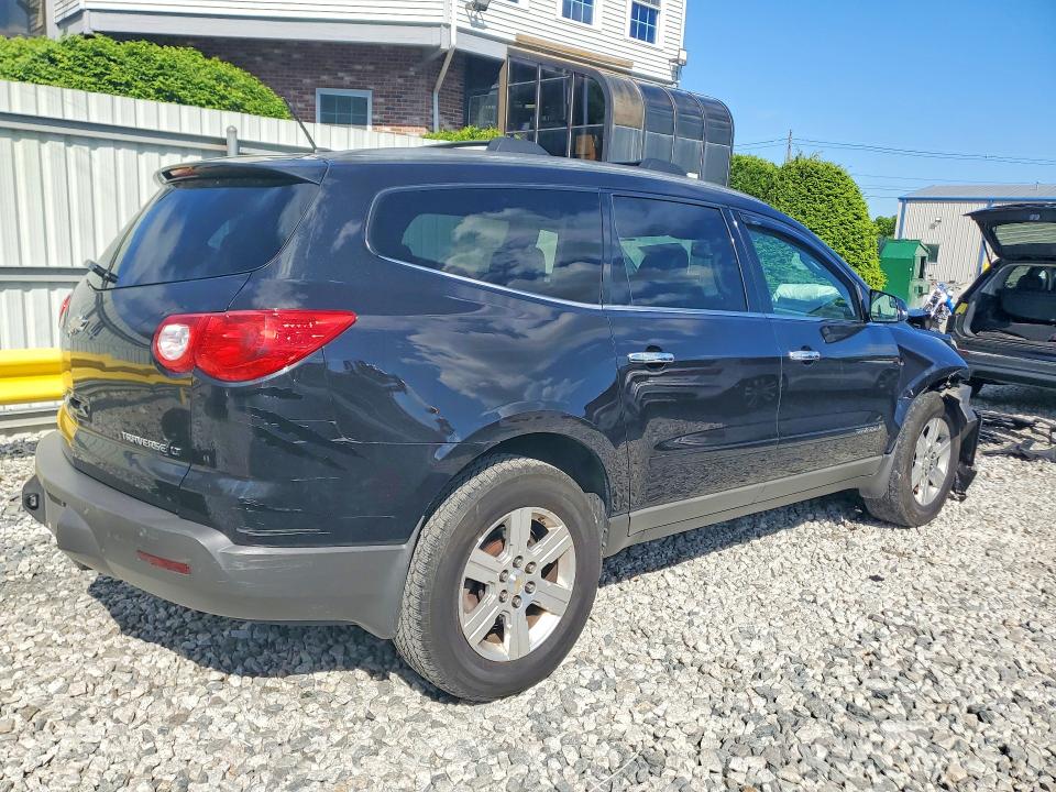 Photo 3 from auction – 2009 CHEVROLET TRAVERSE with VIN 1GNEV23D39S149092