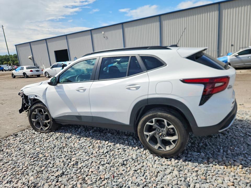 Photo 2 from auction – 2025 CHEVROLET TRAX with VIN KL77LHEP3SC308594