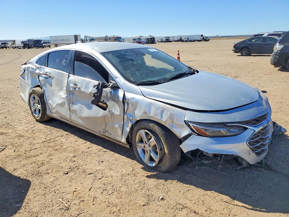 Снимка 4 от търг – 2021 CHEVROLET MALIBU с VIN 1G1ZC5ST6MF053543