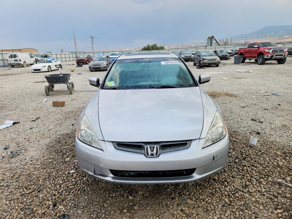 Photo 5 from auction – 2004 HONDA ACCORD with VIN 1HGCM66554A025310