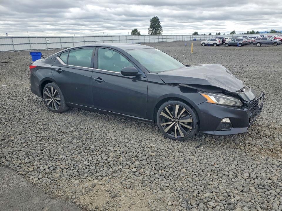 Photo 4 from auction – 2020 NISSAN ALTIMA with VIN 1N4BL4CV2LC129316