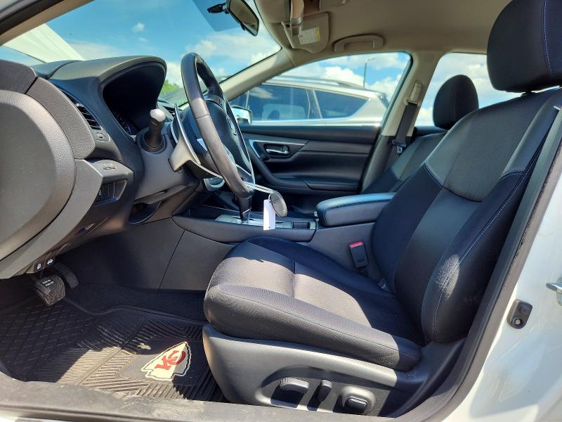 Photo 7 from auction – 2017 NISSAN ALTIMA with VIN 1N4AL3AP2HC244841