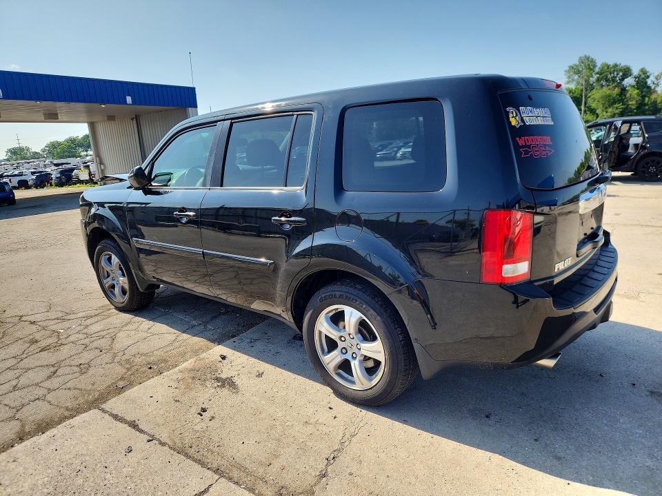 Photo 2 from auction – 2015 HONDA PILOT with VIN 5FNYF4H59FB024008