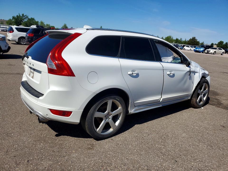 Photo 3 from auction – 2011 VOLVO XC60 with VIN YV4952DL4B2213966