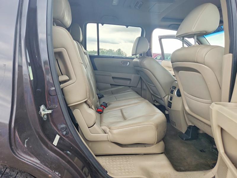 Foto 11 de la subasta – 2015 HONDA PILOT con VIN 5FNYF4H9XFB049258
