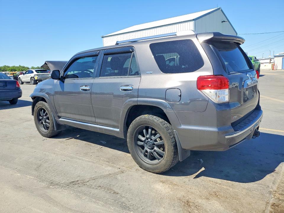 Photo 2 from auction – 2013 TOYOTA 4RUNNER with VIN JTEBU5JR6D5113379
