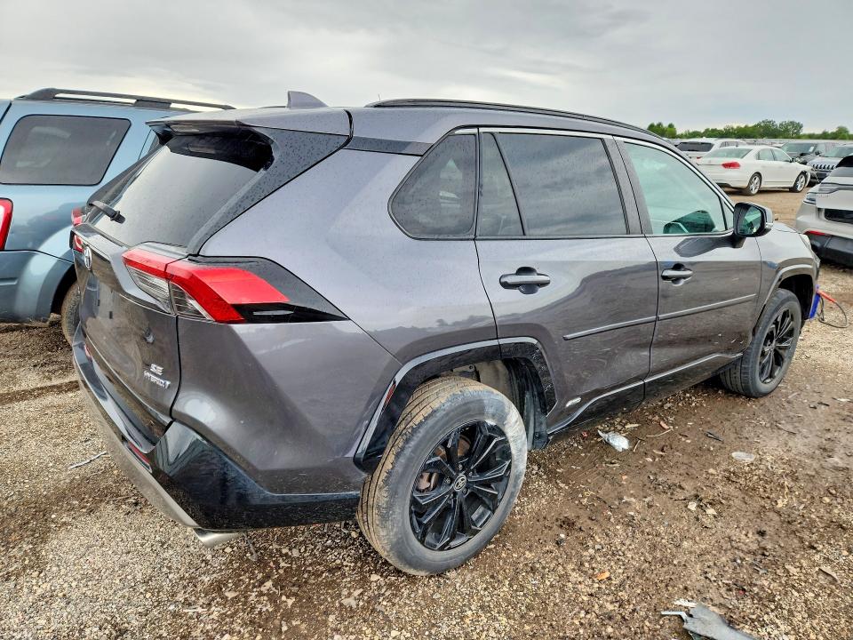 Photo 3 from auction – 2022 TOYOTA RAV4 with VIN 4T3T6RFV0NU085170