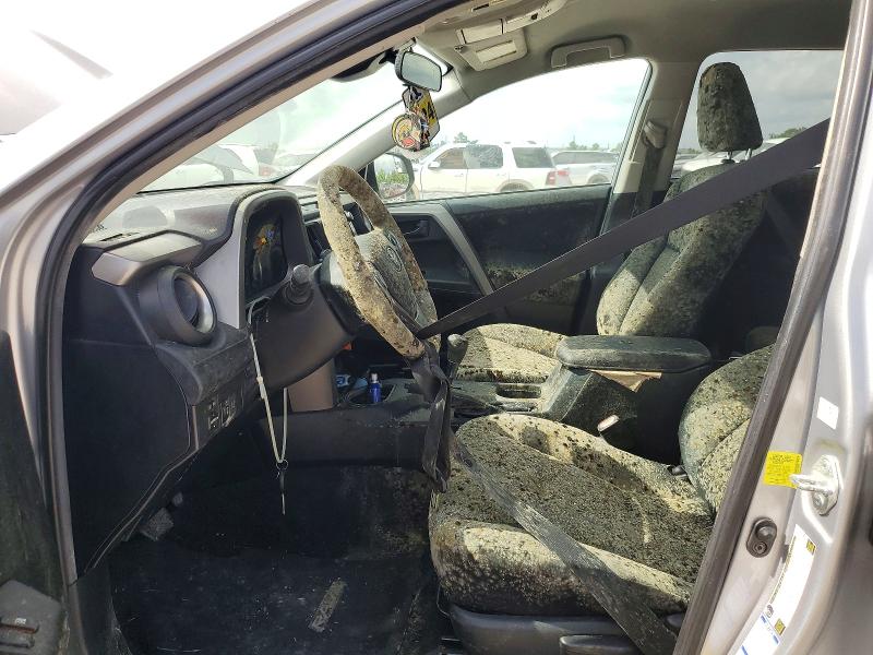 Foto 7 de la subasta – 2018 TOYOTA RAV4 con VIN 2T3BFREV3JW723953