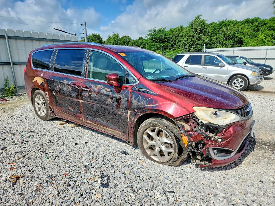 Photo 4 from auction – 2020 CHRYSLER PACIFICA with VIN 2C4RC1BG8LR203856