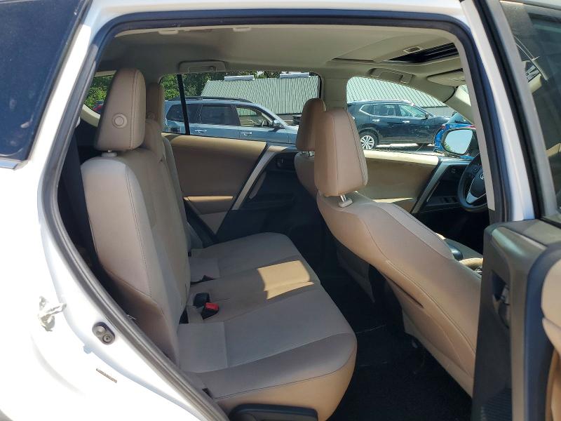 Photo 11 from auction – 2013 TOYOTA RAV4 with VIN 2T3RFREV2DW058191