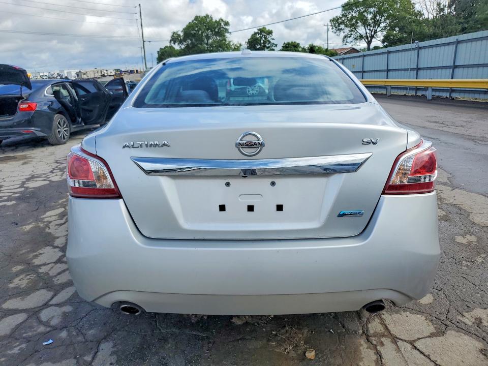 Photo 6 from auction – 2013 NISSAN ALTIMA with VIN 1N4AL3AP1DC907939