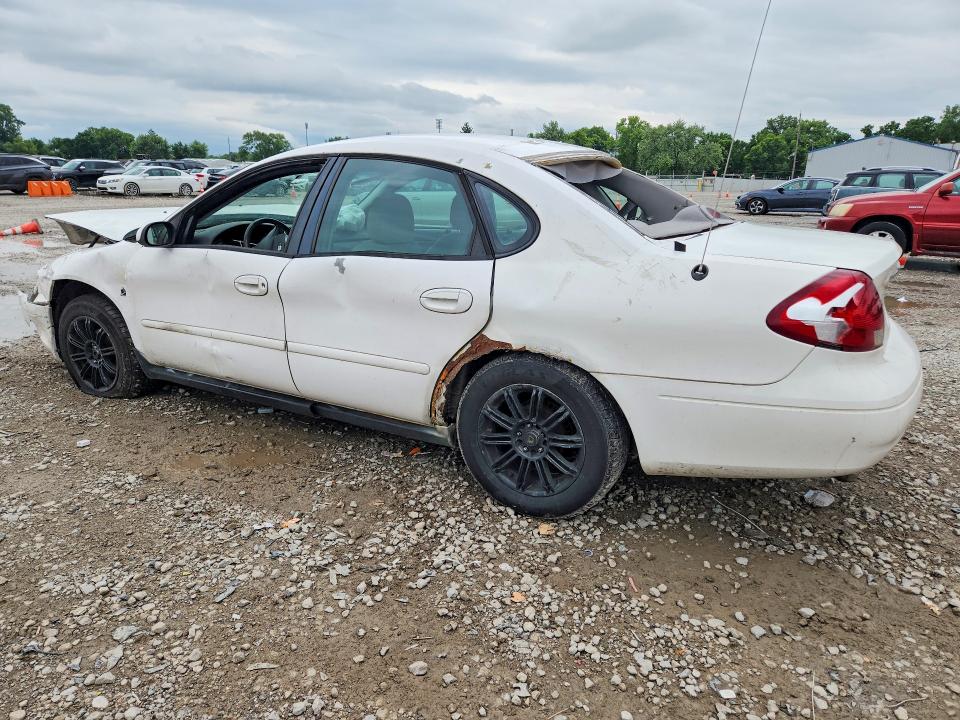 Photo 2 from auction – 2000 FORD TAURUS with VIN 1FAFP5329YG206782