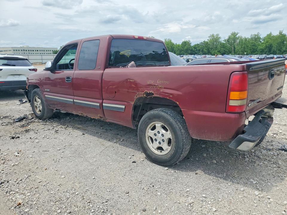 Photo 2 from auction – 2000 CHEVROLET SILVERADO with VIN 1GCEC19T7YZ194565
