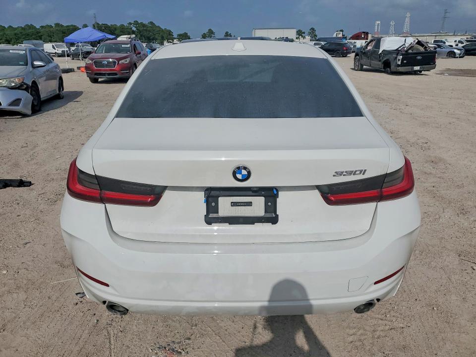 Photo 6 from auction – 2023 BMW 330I with VIN 3MW69FF09P8D69446