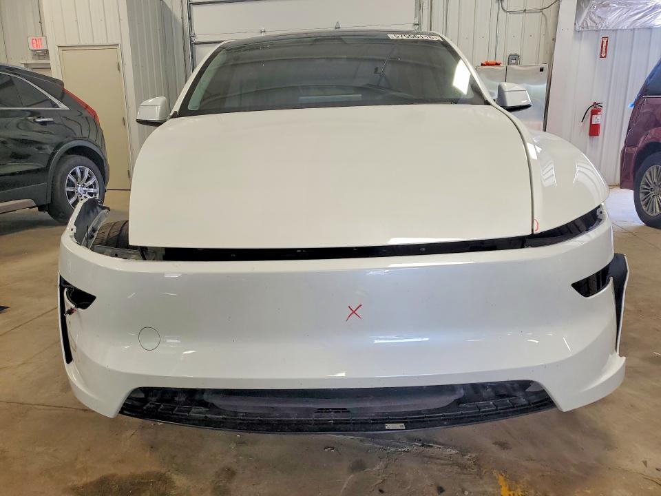 Photo 5 from auction – 2026 TESLA MODEL Y with VIN 7SAYGDEE3TF343999