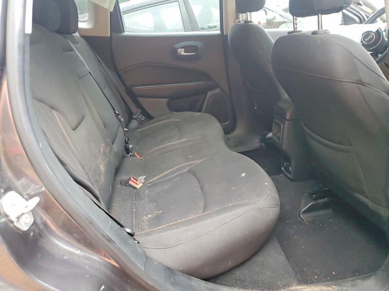 Photo 11 from auction – 2019 JEEP COMPASS with VIN 3C4NJCAB8KT614076
