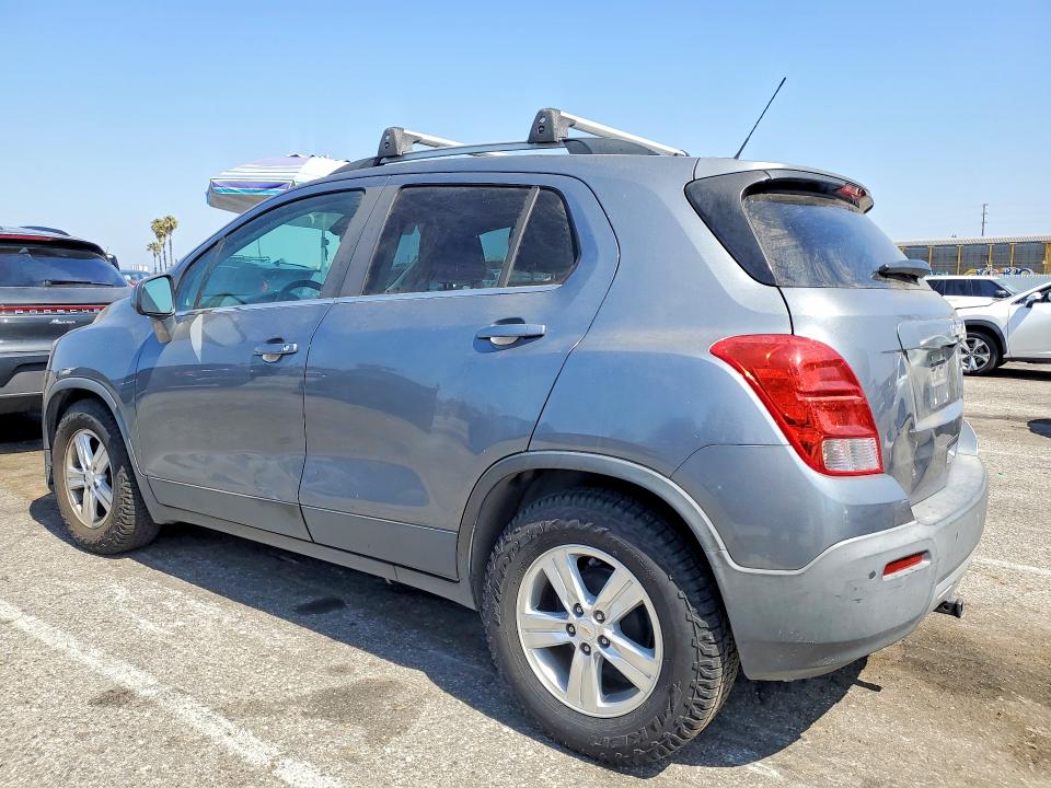 Photo 2 from auction – 2015 CHEVROLET TRAX with VIN KL7CJLSB2FB178495