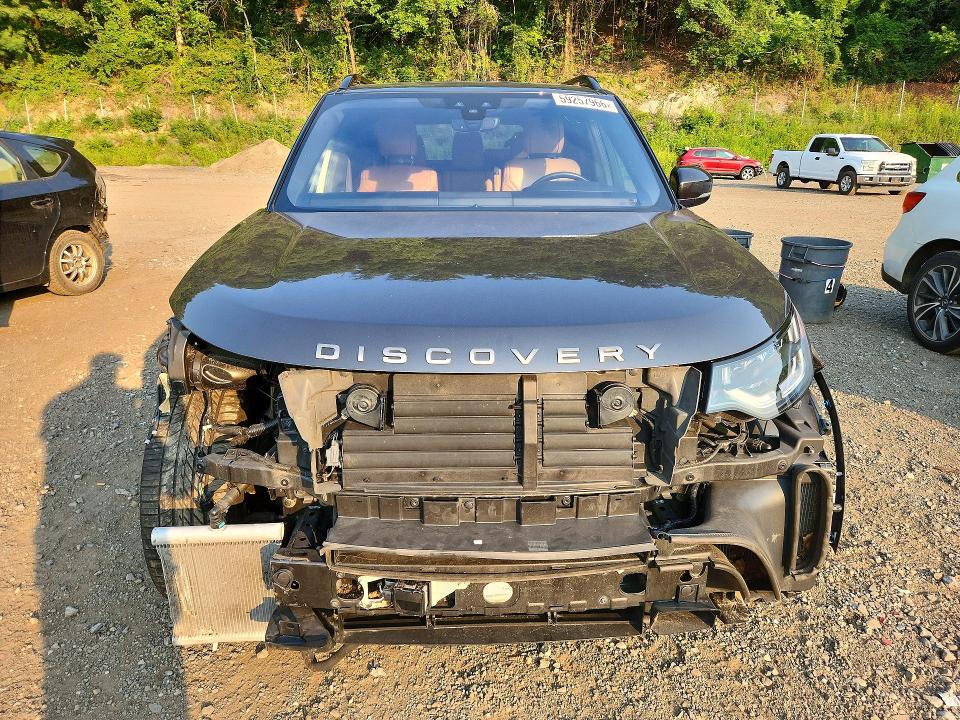 Photo 5 from auction – 2019 LAND ROVER DISCOVERY with VIN SALRR2RV3K2403672