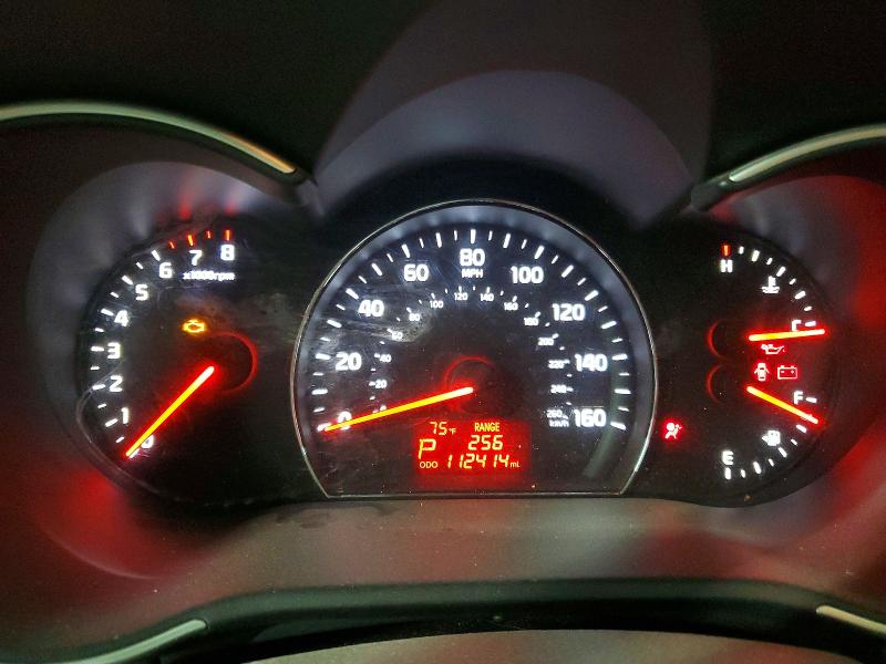 Photo 9 from auction – 2015 KIA SORENTO with VIN 5XYKTDA65FG575580