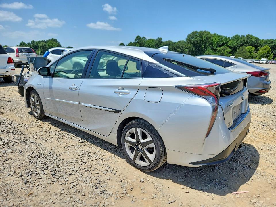 Photo 2 from auction – 2017 TOYOTA PRIUS with VIN JTDKARFU2H3033029