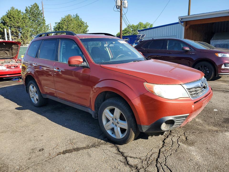 Photo 4 from auction – 2010 SUBARU FORESTER with VIN JF2SH6CC9AH910910