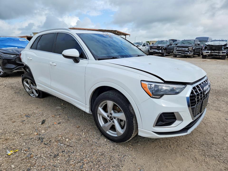 Photo 4 from auction – 2021 AUDI Q3 with VIN WA1AUCF31M1060665