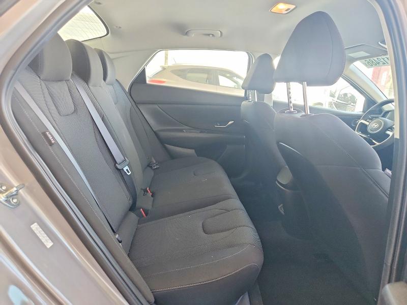 Photo 10 from auction – 2024 HYUNDAI ELANTRA with VIN KMHLL4DG7RU801934