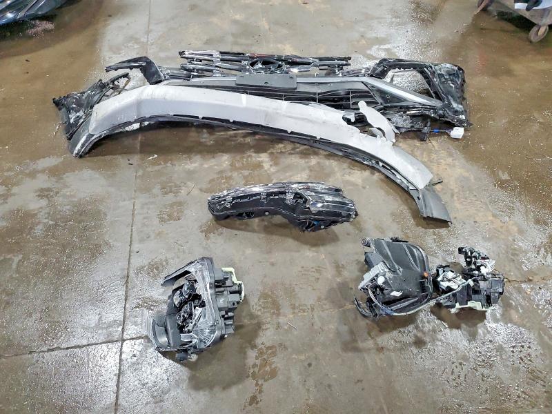 Photo 12 from auction – 2026 HYUNDAI TUCSON with VIN KM8JEDD15TU434763
