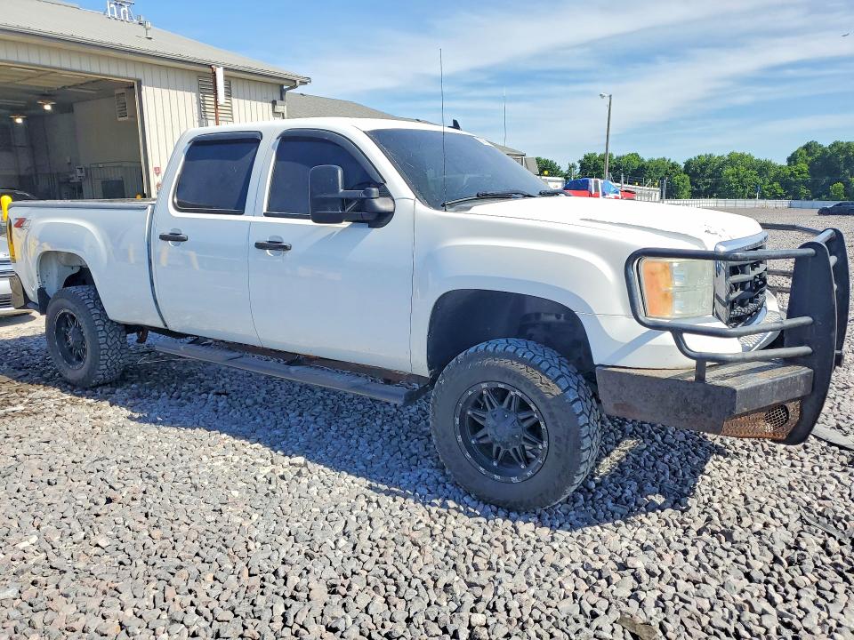 Photo 4 from auction – 2009 GMC SIERRA with VIN 1GTHK53629F152107
