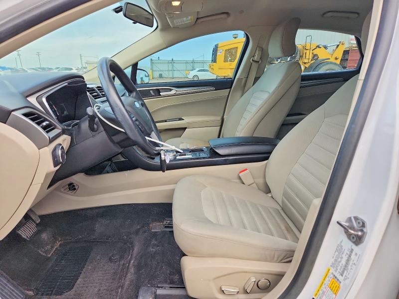 Photo 7 from auction – 2018 FORD FUSION with VIN 3FA6P0LU8JR173342