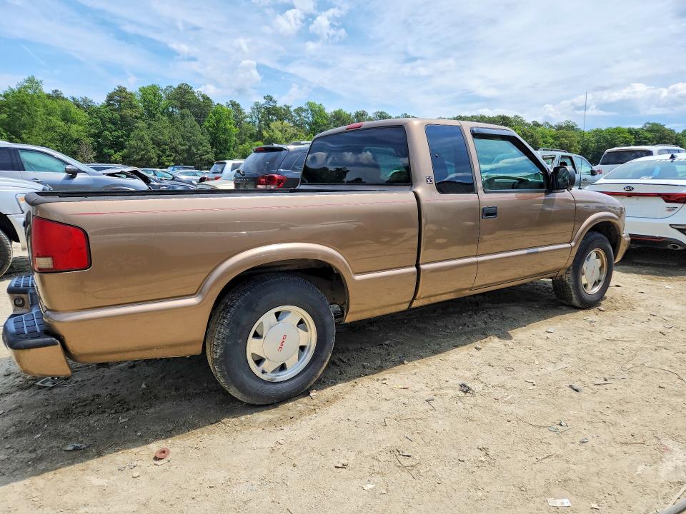 Photo 3 from auction – 2003 GMC SONOMA with VIN 1GTCS19X338224852