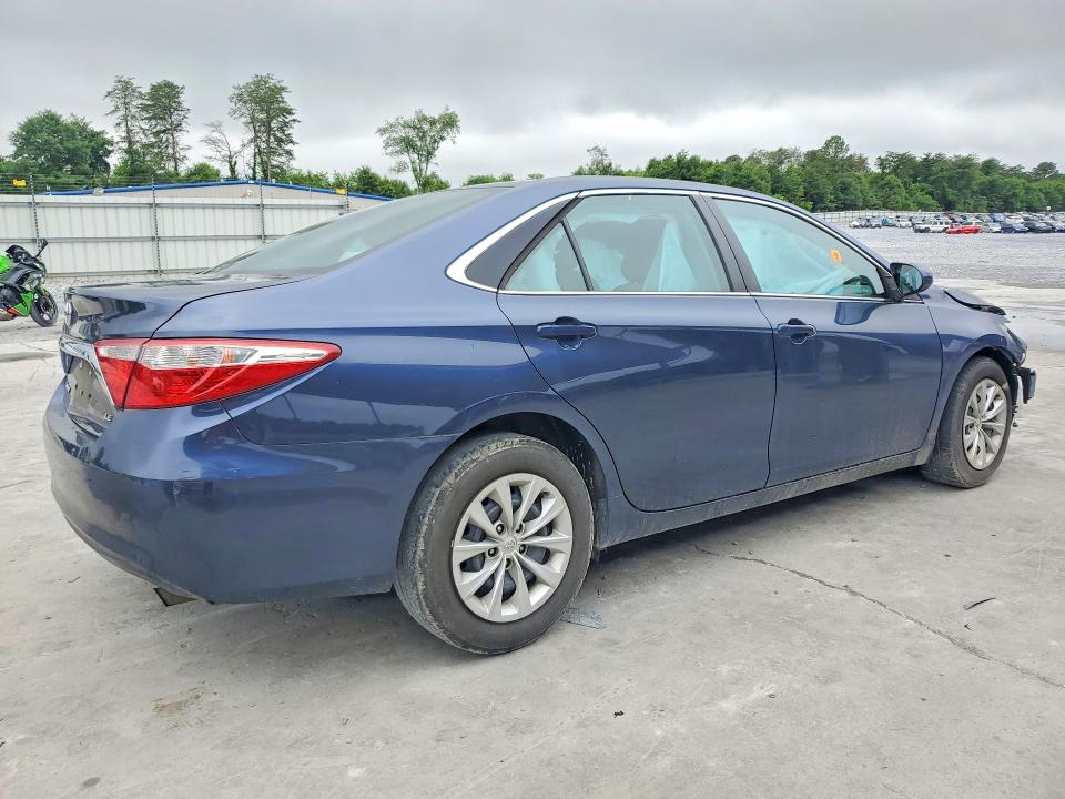 Photo 3 from auction – 2016 TOYOTA CAMRY with VIN 4T4BF1FK8GR571875
