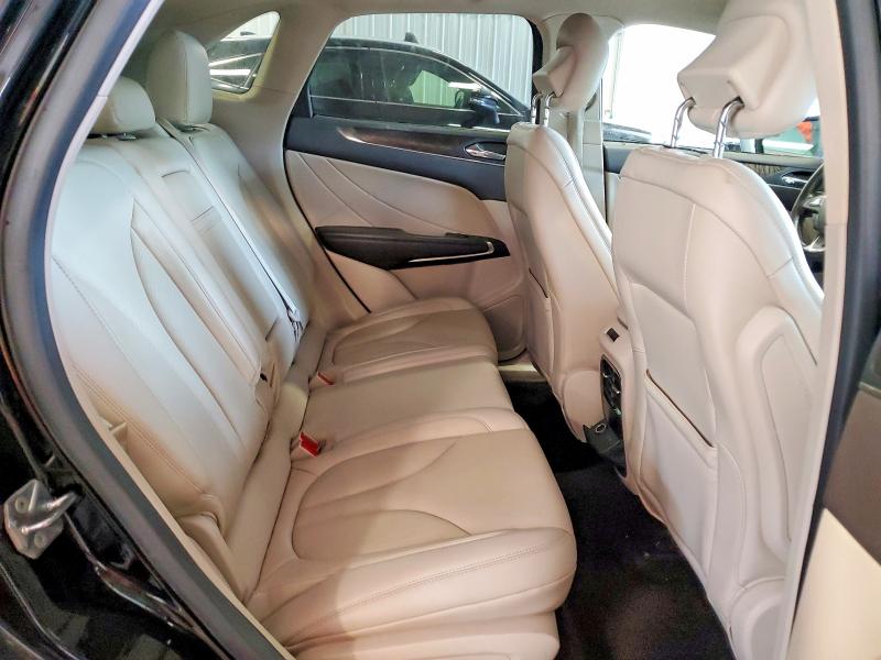 Photo 11 from auction – 2017 LINCOLN MKC with VIN 5LMTJ3DH8HUL51103